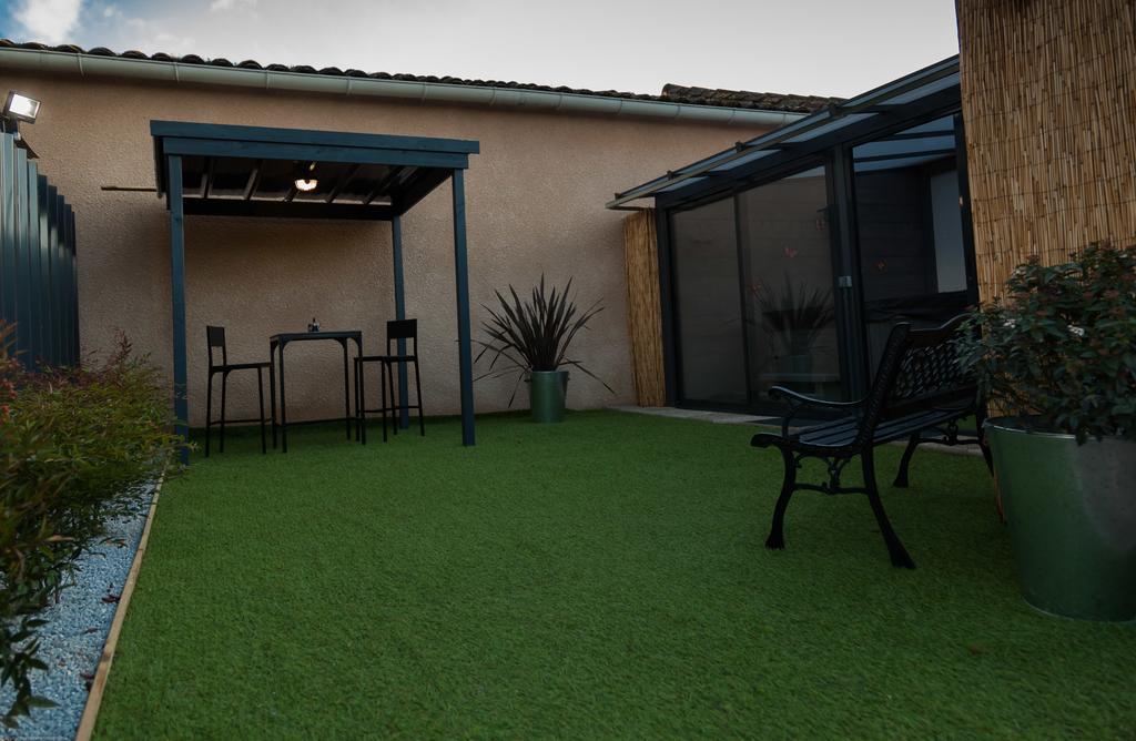 Spa Privatif Toulouse Jacuzzi Villa Aucamville Exterior photo